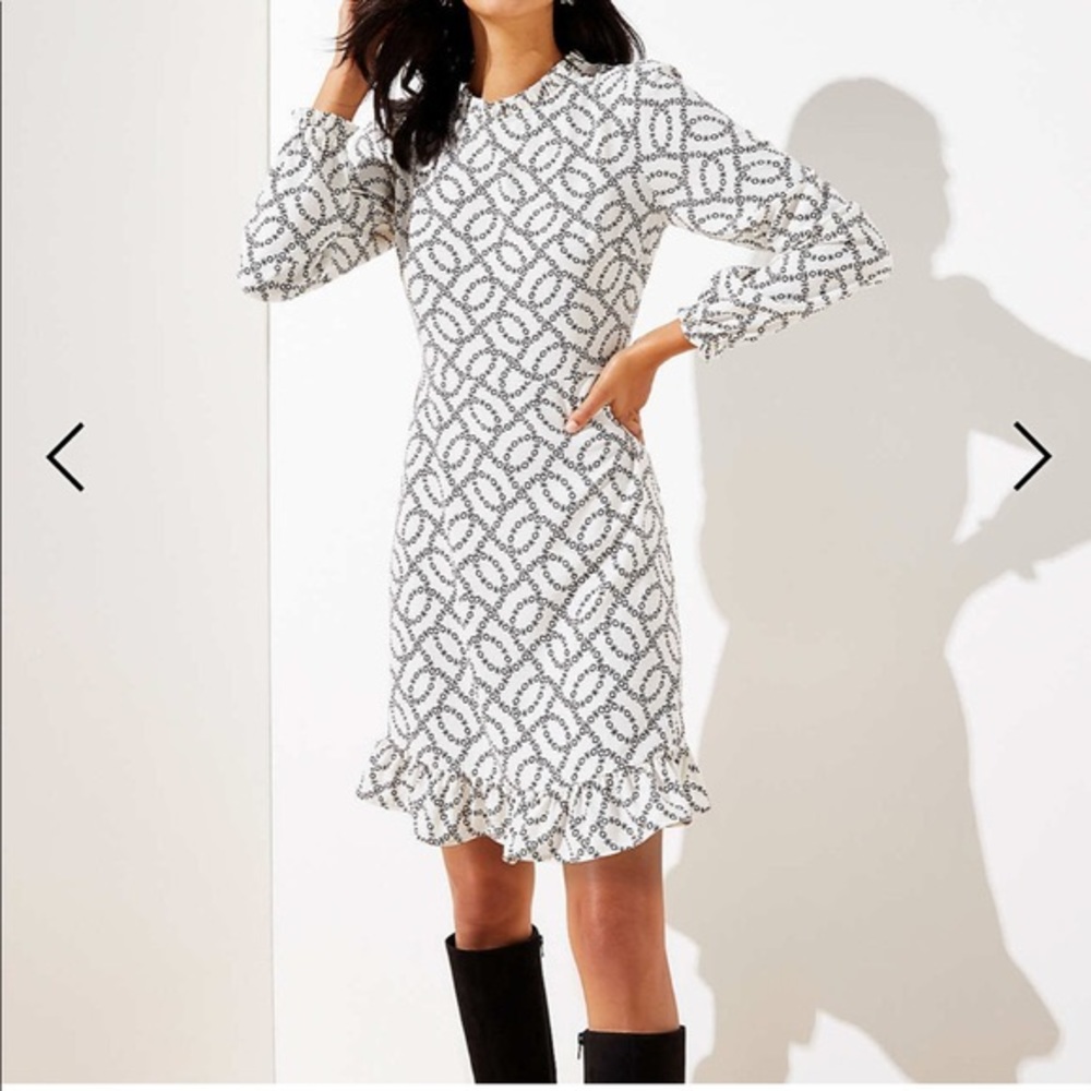 NWT Loft Sz 4 High Neck White Patterned Midi Dress